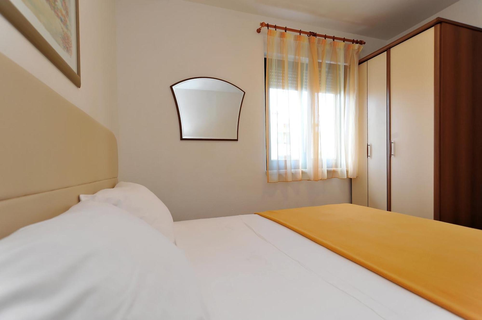 Apartments Villa Eden Преко Номер фото