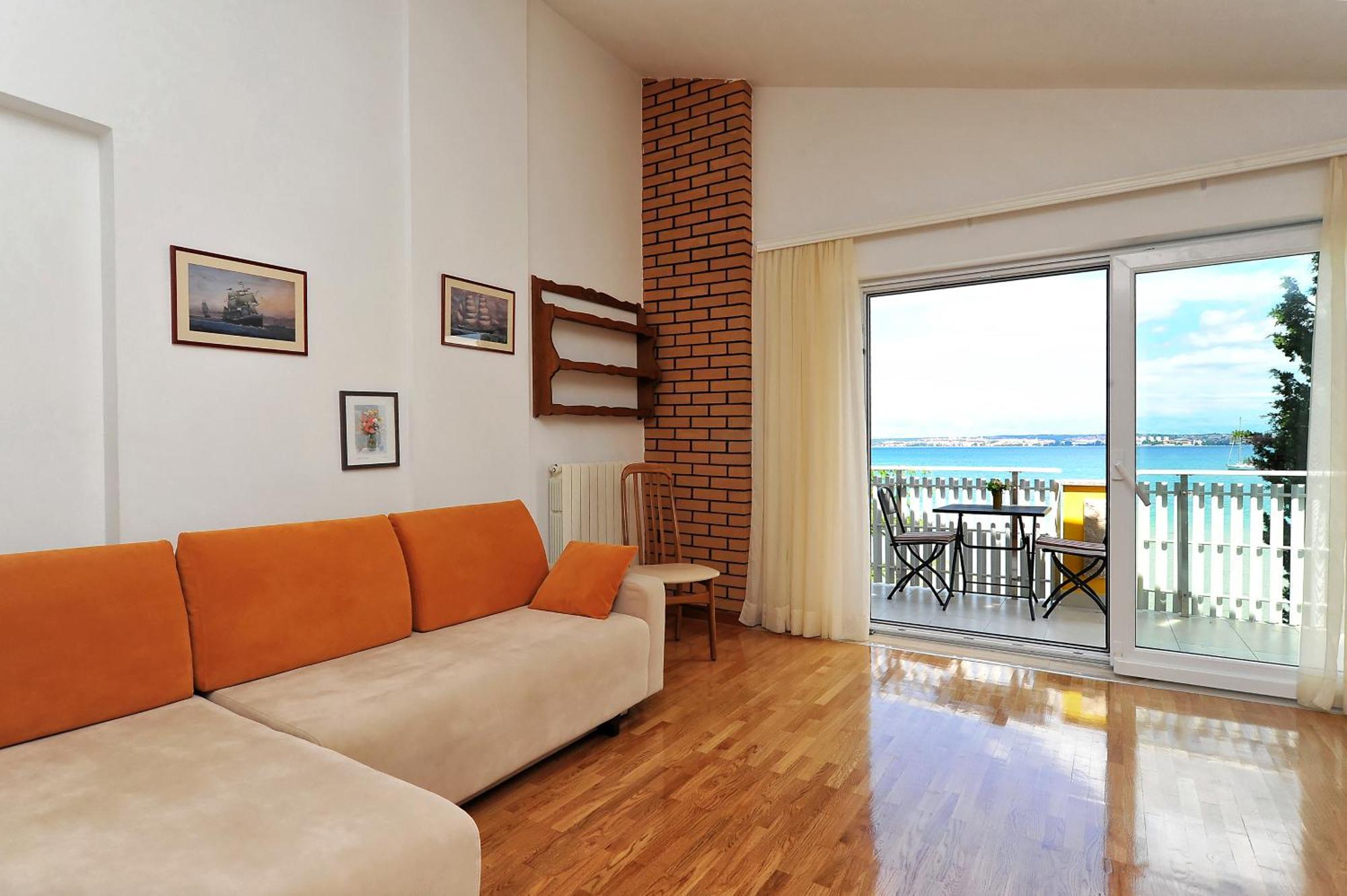 Apartments Villa Eden Преко Екстер'єр фото
