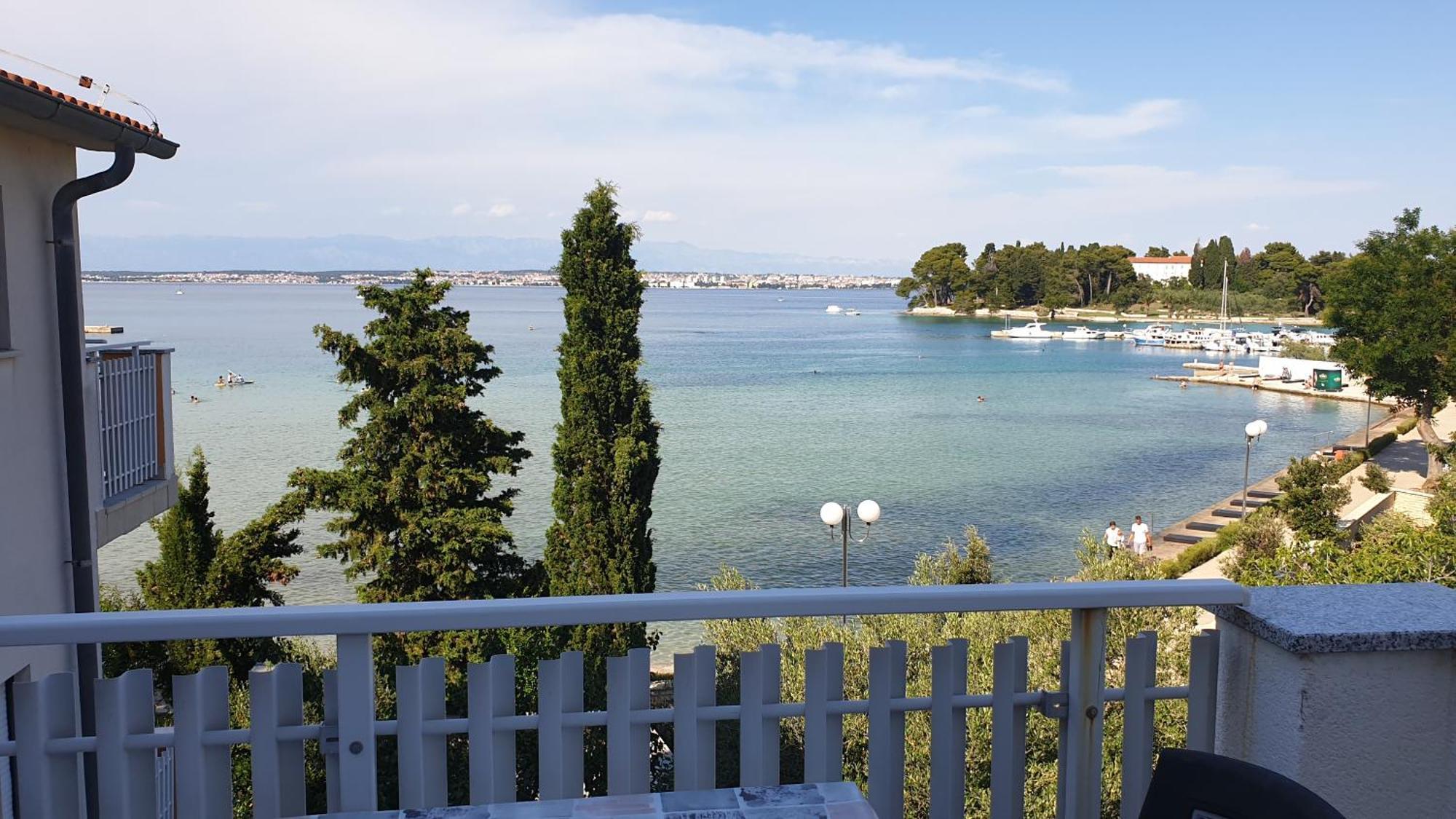 Apartments Villa Eden Преко Екстер'єр фото